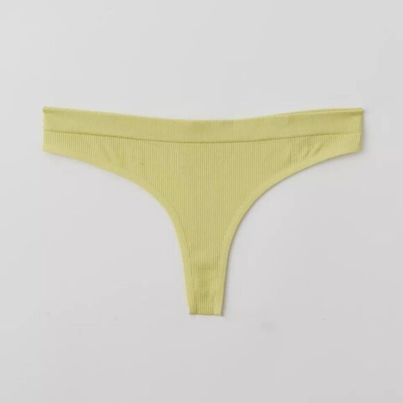 NWT UO Out From Under Seamless Ribbed Knit Lime Green Thong - Picture 4 of 7